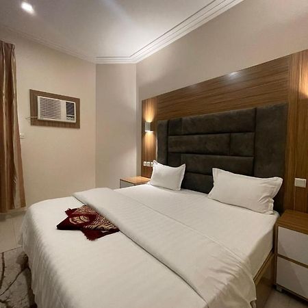 Aparthotel Orient House Ha'il Esterno foto