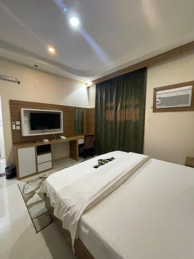Aparthotel Orient House Ha'il Esterno foto