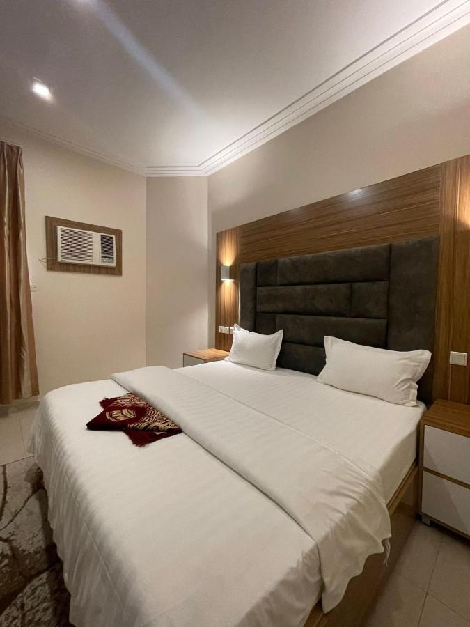 Aparthotel Orient House Ha'il Esterno foto