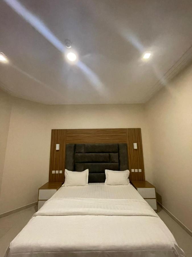 Aparthotel Orient House Ha'il Esterno foto
