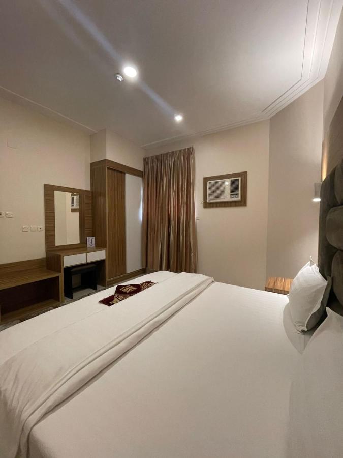 Aparthotel Orient House Ha'il Esterno foto