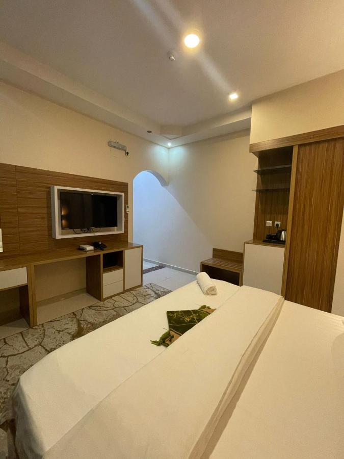 Aparthotel Orient House Ha'il Esterno foto