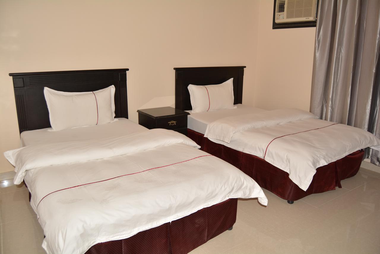 Aparthotel Orient House Ha'il Esterno foto